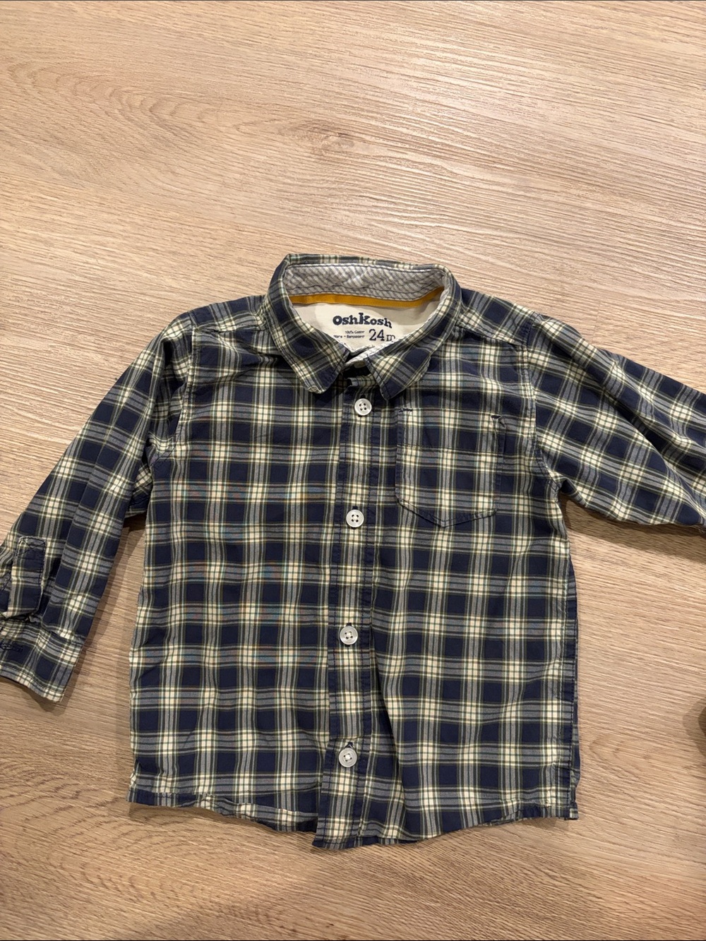OshKosh B'gosh Navy & Cream Plaid Button-Down Shirt